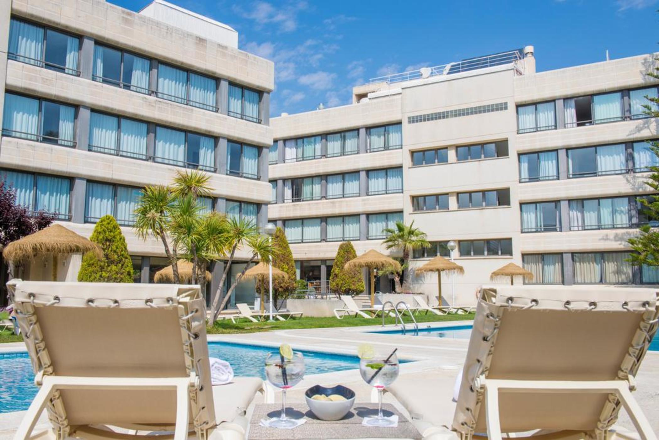 Apartahotel Atenea Park & Vilanova i la Geltrú