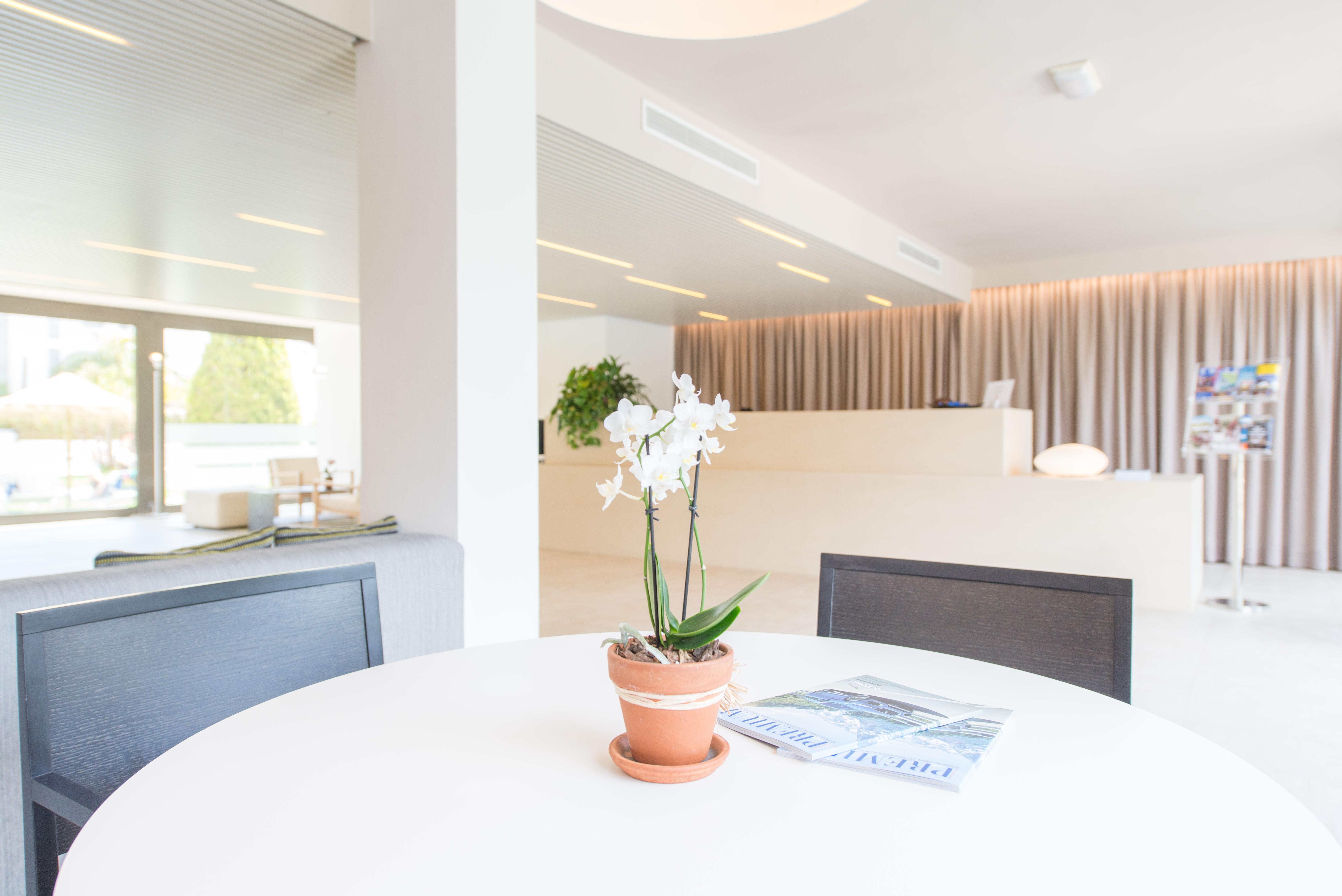 Atenea Park & Aparthotel Vilanova i la Geltru